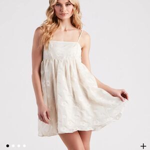 Windsor Storia White Cream Babydoll Floral Dress NWT